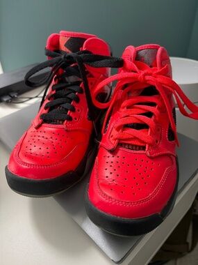 Nike Air Jordan Mars 270 PSG Paris Saint-Germain (CN1079-600) Size 4Y Sneakers